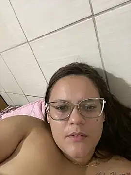Show de Laryssinha_69 na webcam