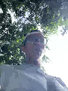 Andres_boy252's Live XXX Chat