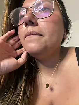 Miickinow 라이브 XXX 채팅
