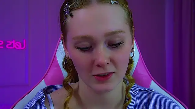 AgataFoxley's Live XXX Chat