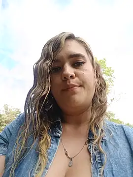 Chat +18 de miss_berlyn ao vivo
