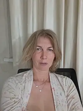 stellahere8 – Naživo XXX chat