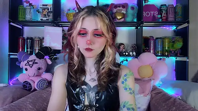 צ'אט XXX בשידור חי של _Devill_Baby