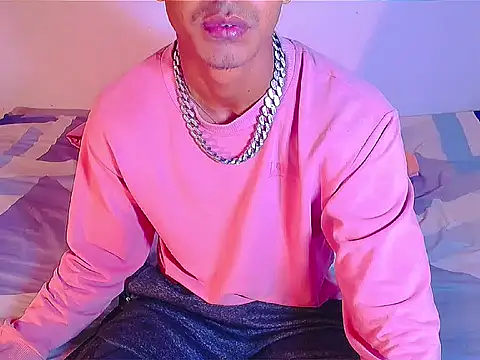 theMyke101 Live XXX-chat