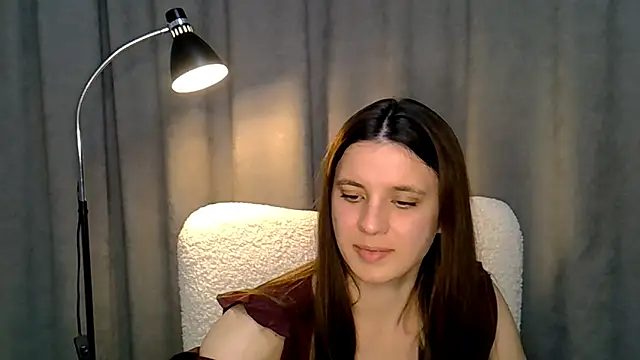 KiraHoney's Live XXX Chat