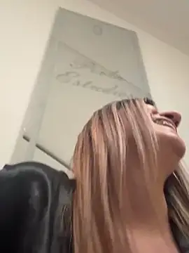 _aitana_001 – Naživo XXX chat
