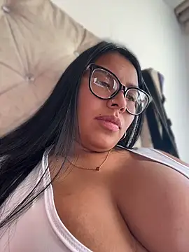 Iam-sophia27 – Naživo XXX chat