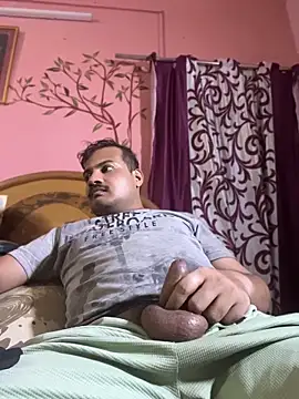 XXX chat uživo modela Saxymood1111