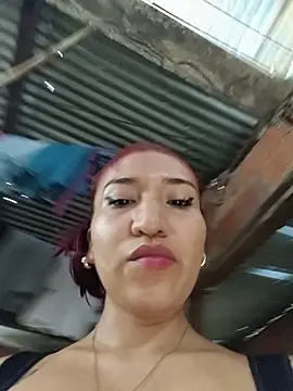 Chat +18 de roxxy_white ao vivo