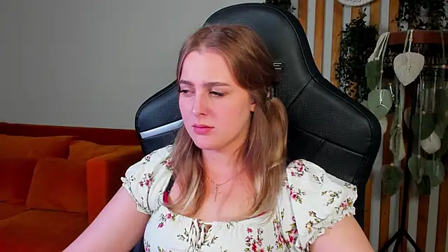 EllaBells – Naživo XXX chat