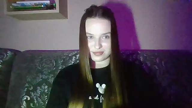 BratzDollVibes Chat XXX live