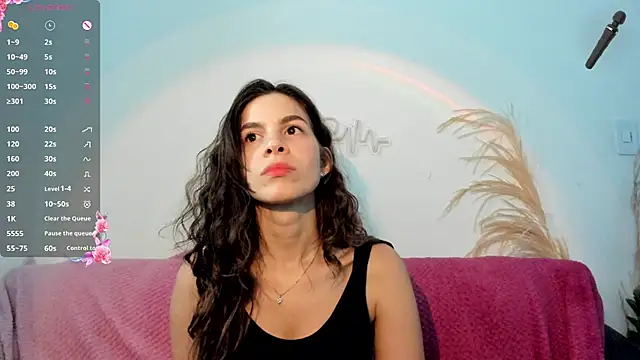 jessyegoldenn: онлайн-секс-чат