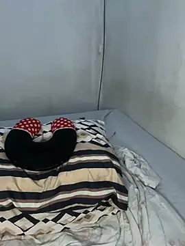 Chat +18 de Thabysosa ao vivo