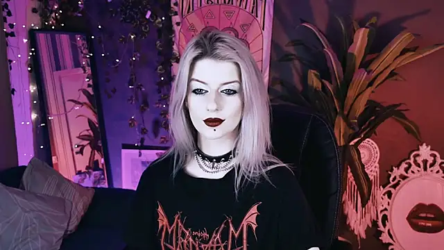Онлайн чат XXX Noah_ElmerX