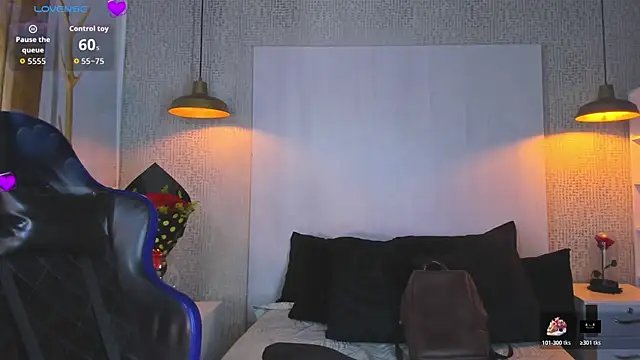 VladHellsing4's Live XXX Chat