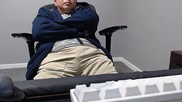 OfficeBoy_M Show Webcam