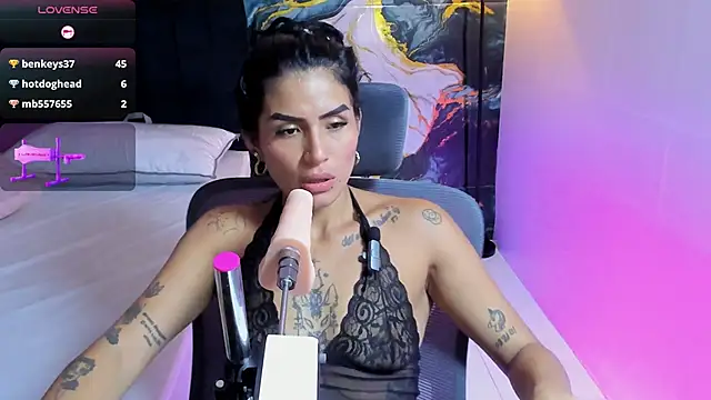 Alanna_Wild Chat XXX live