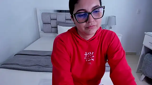 Camilaa_bueno Live XXX-chat
