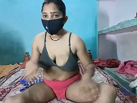 Chat XXX en directo de Cute_kirti777