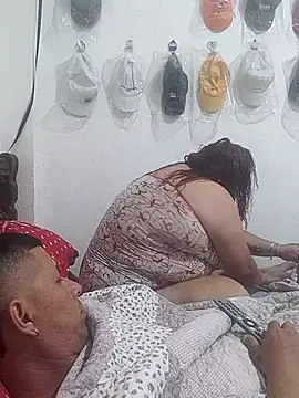 XXX chat uživo modela tuputitagorda