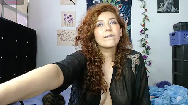 ZayraMoon_12's Live XXX Chat