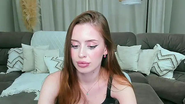 _Sweet__Cherry_'s Live XXX Chat
