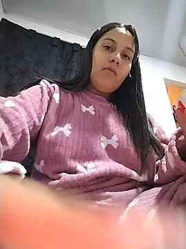 esmeralda_jadees – Naživo XXX chat
