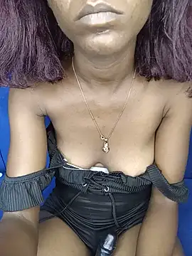Chat XXX en directo de ariahsexy