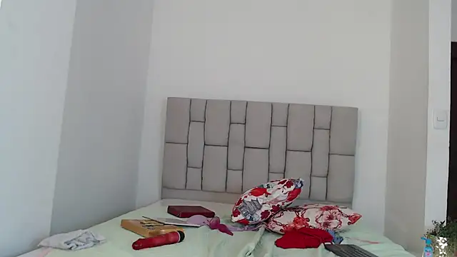 lily_rose1のライブXXXチャット