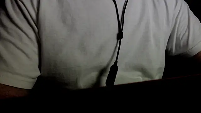 Chat +18 de cumintodadark ao vivo