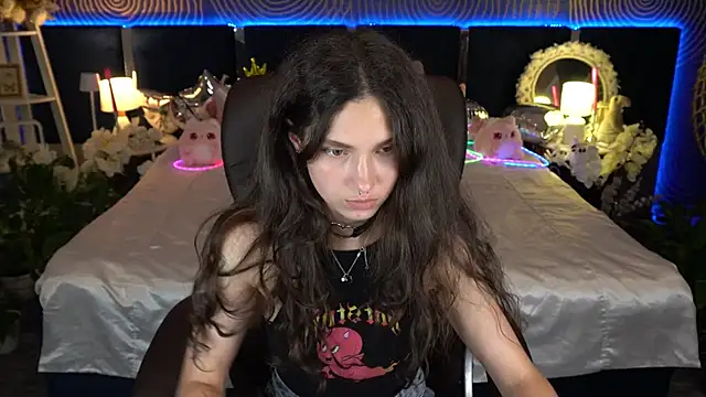 BabyFlowerr – Naživo XXX chat