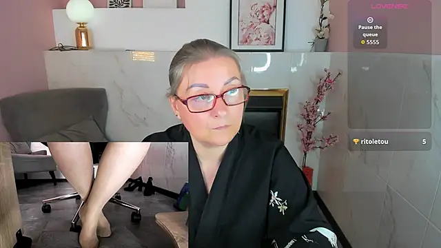 XXX chat uživo modela Alexandra_Kind