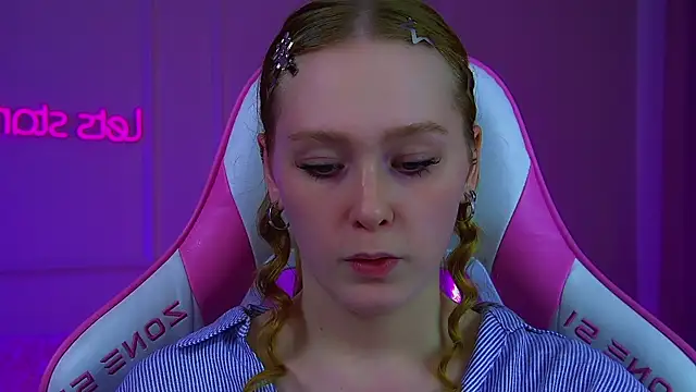 AgataFoxley's Live XXX Chat