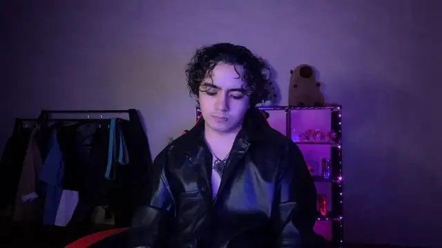 _ELIGOS_ live XXX chat