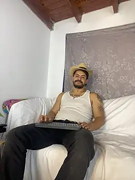 دردشة AndresSmith__ الجنسية المباشرة