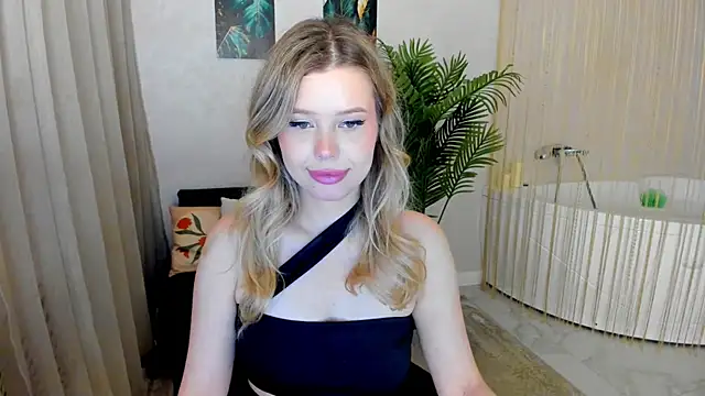FollowLovee's Live XXX Chat