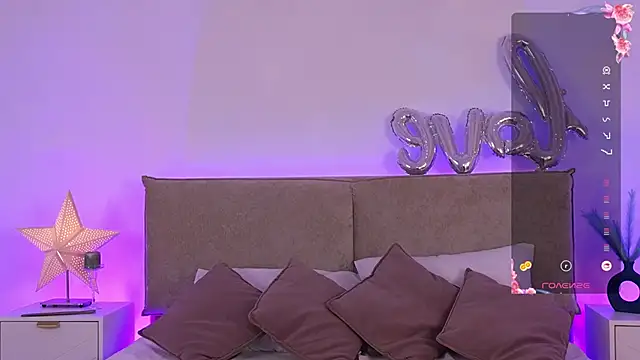 Jules_night's Live XXX Chat