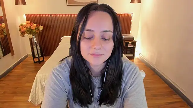 دردشة KatherineBond الجنسية المباشرة