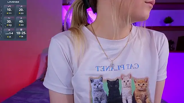 צ'אט XXX בשידור חי של JeanToh