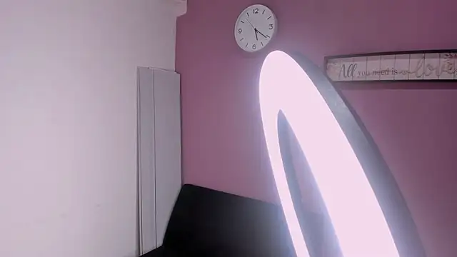 ORIANNA_21's Live XXX Chat