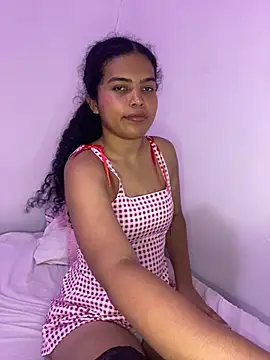 ms_ivanna's Live XXX Chat
