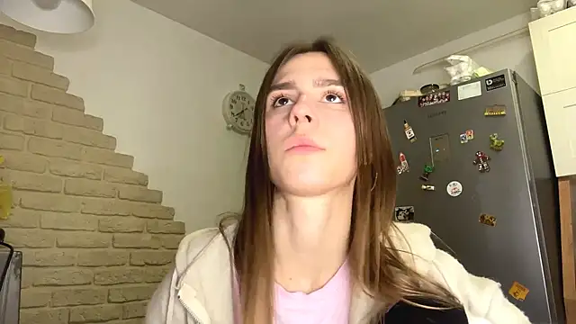 ZaraGuyette Chat XXX live