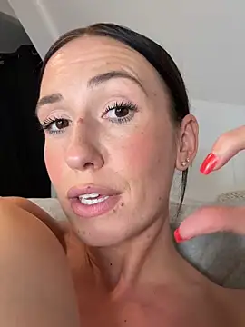 Chat XXX en directo de lola_tentatiion