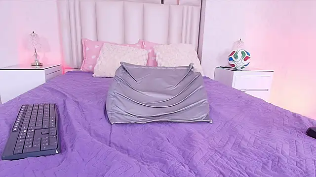 alanarose18のライブXXXチャット