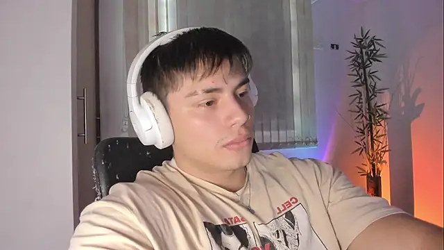 Chat XXX en directo de Giordano_Russo