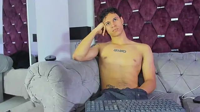 TonyBenedetti Live XXX-Chat