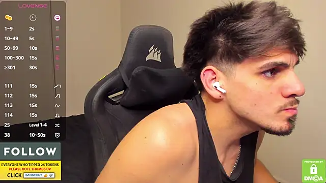 Derekksc's Live XXX Chat