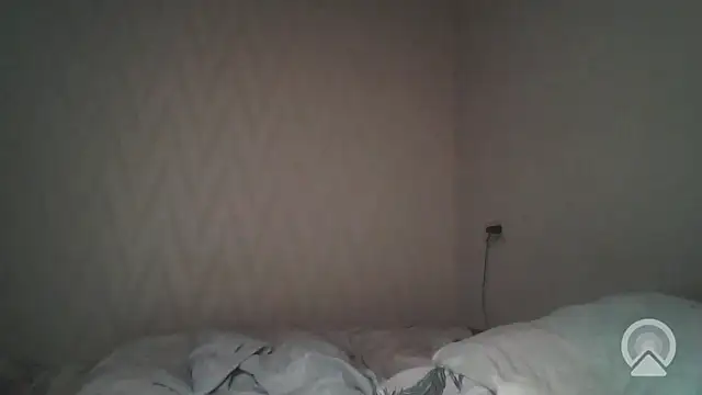 pink_pikachu_ Chat XXX in diretta
