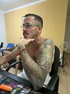 Živý XXX chat MeladoDiMel