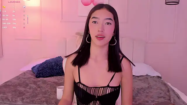 Iam_Milly_ Adlı Modelin Canlı XXX Sohbeti